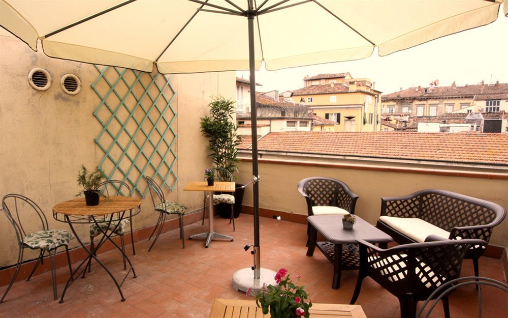 B&B Camera Con Vista Lucca Dış mekan fotoğraf